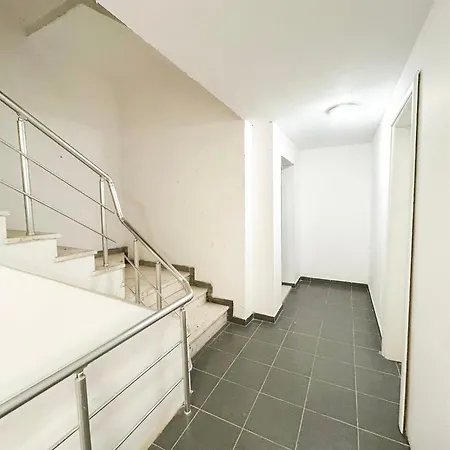 Garsoniere 1076 Apartment